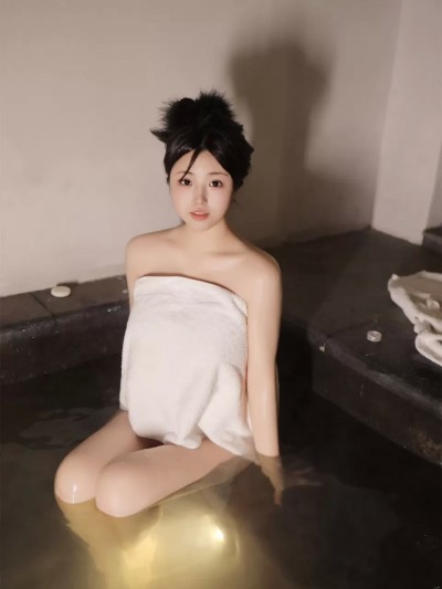 陈小花 浴室