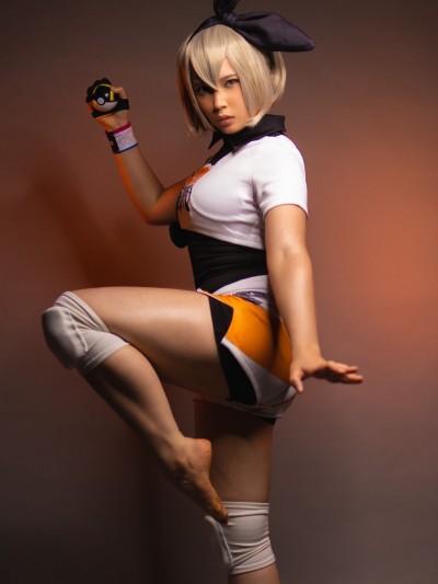 Virtual Geisha - Bea (Pokémon Sword and Shield)