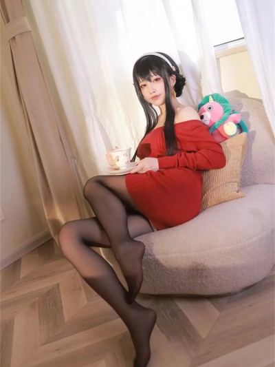 水淼aqua cosplay Yor Forger – Spy x Family “68 photos”