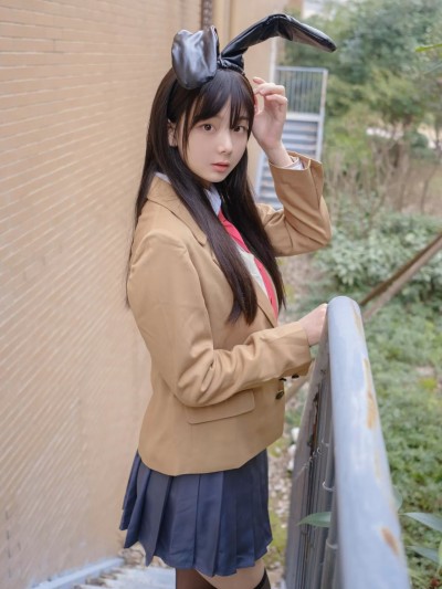 赤西夜夜 - 麻衣学姐
